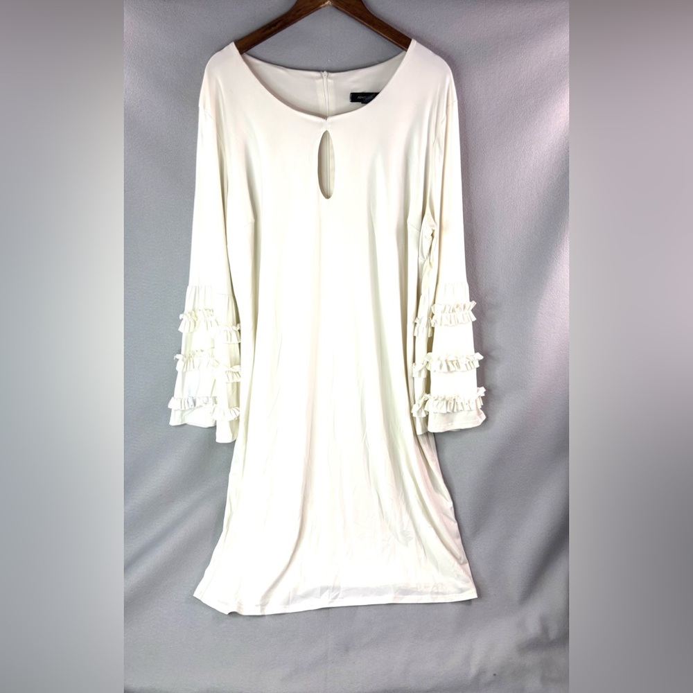 Ashley Stewart 22/24 Simple Party Ruffle Bell Sleeve Formal Off-White Dress